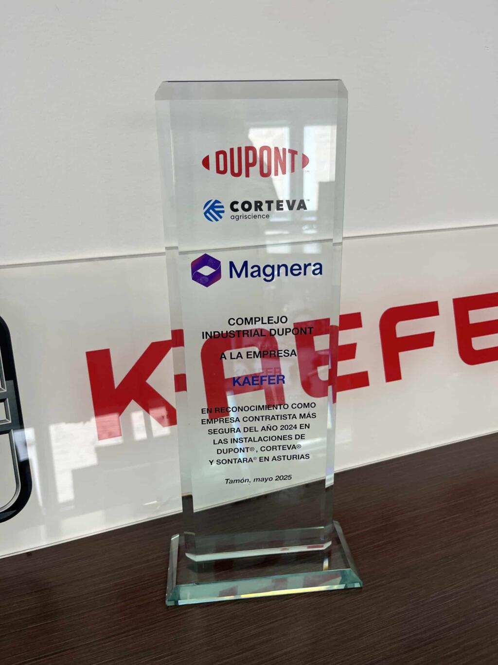 premio a la excelencia en seguridad DUPONT a KAEFER